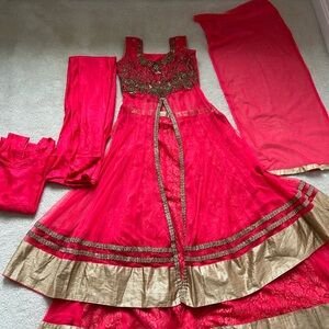 Designer 5 piece Indian wedding outfit